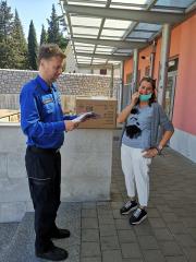 Nova pošiljka zaščitnih mask za vzgojno izobraževalne institucije in Dom upokojencev Sežana 2